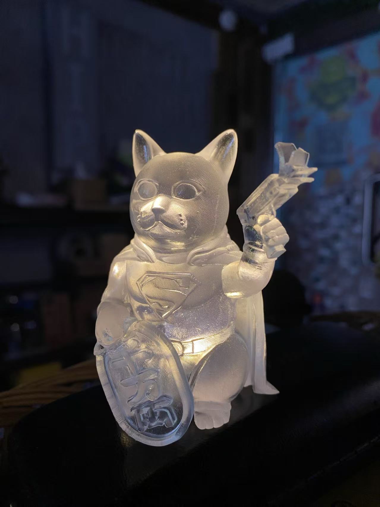 POPART TOYS : Maneki-Superman (80's SuperHero movie)