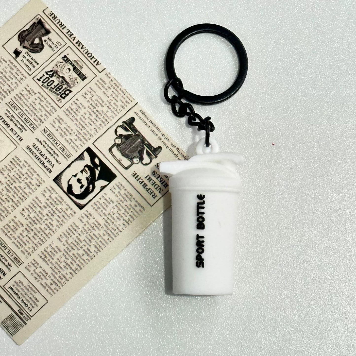 Mini detachable large barbell fitness peripheral keychain, high-value MIU system bag pendant, accessories.