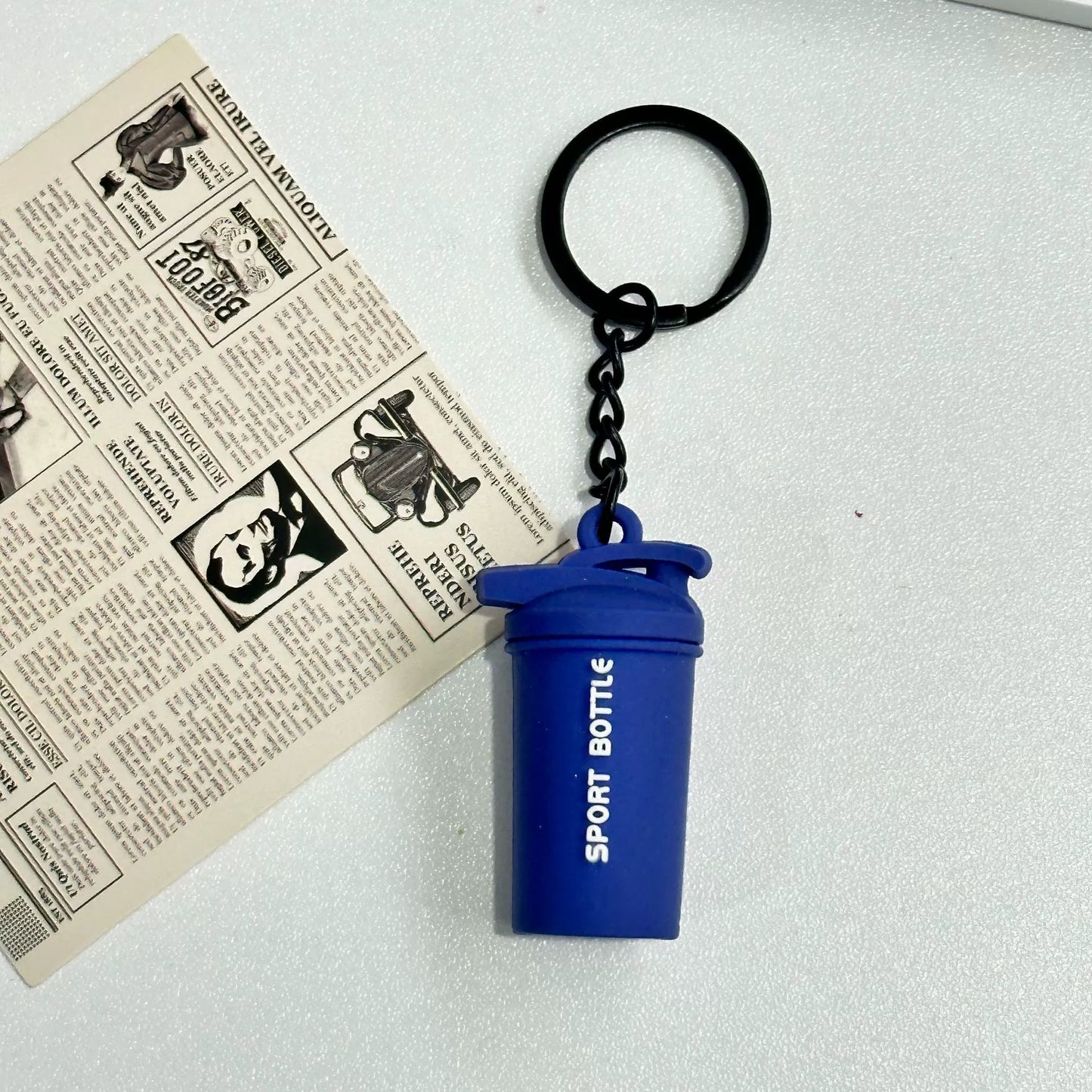 Mini detachable large barbell fitness peripheral keychain, high-value MIU system bag pendant, accessories.