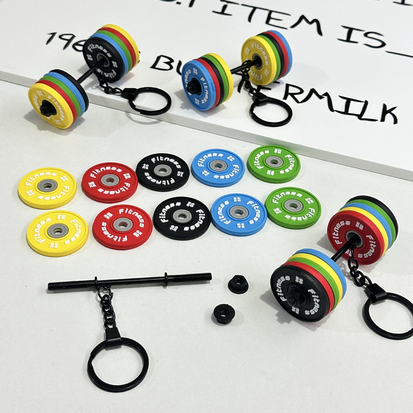 Mini detachable large barbell fitness peripheral keychain, high-value MIU system bag pendant, accessories.