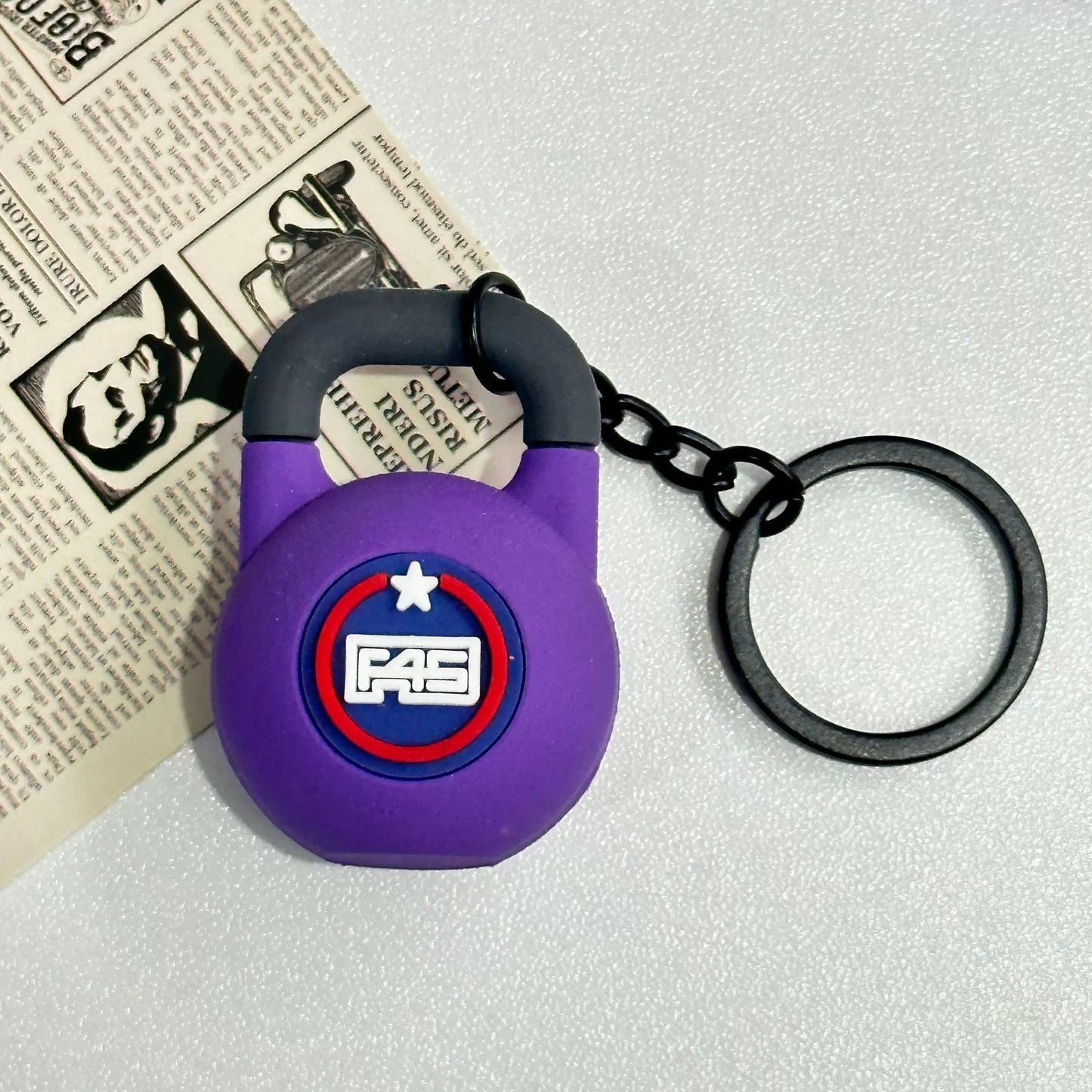 Mini detachable large barbell fitness peripheral keychain, high-value MIU system bag pendant, accessories.