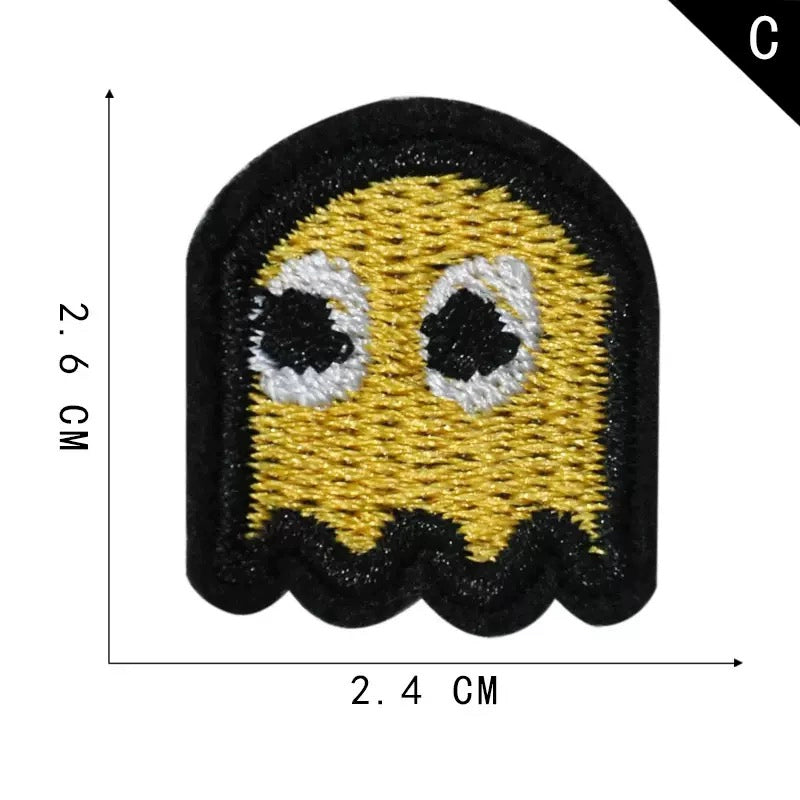 Nostalgic game console, bean embroidery cloth Patch, clothing decoration Patch, DIY handmade stickers, torn patches, ironing Patch