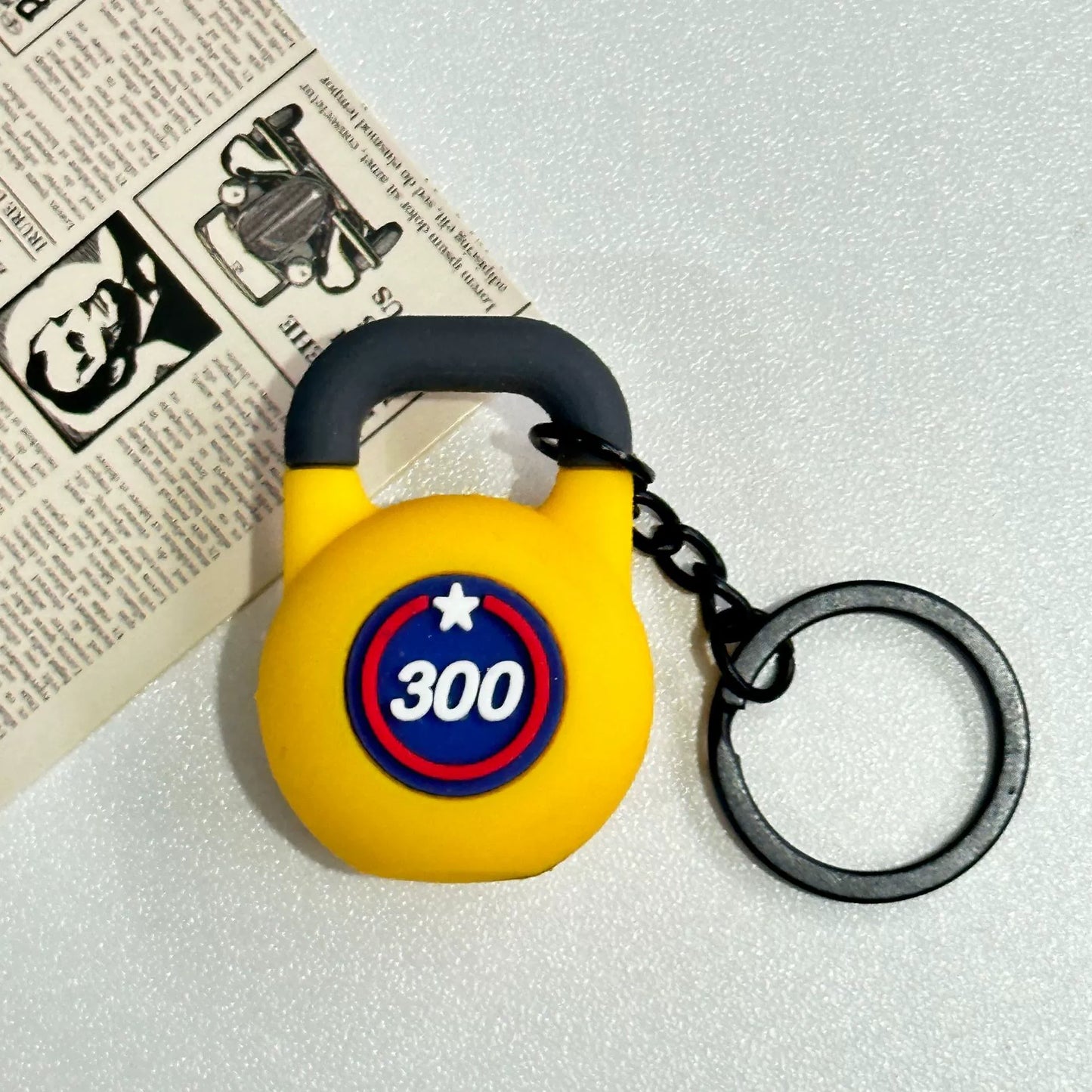 Mini detachable large barbell fitness peripheral keychain, high-value MIU system bag pendant, accessories.