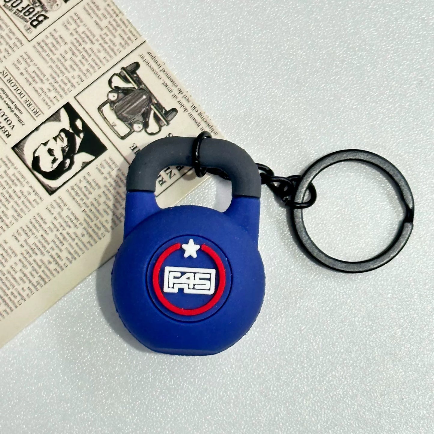 Mini detachable large barbell fitness peripheral keychain, high-value MIU system bag pendant, accessories.