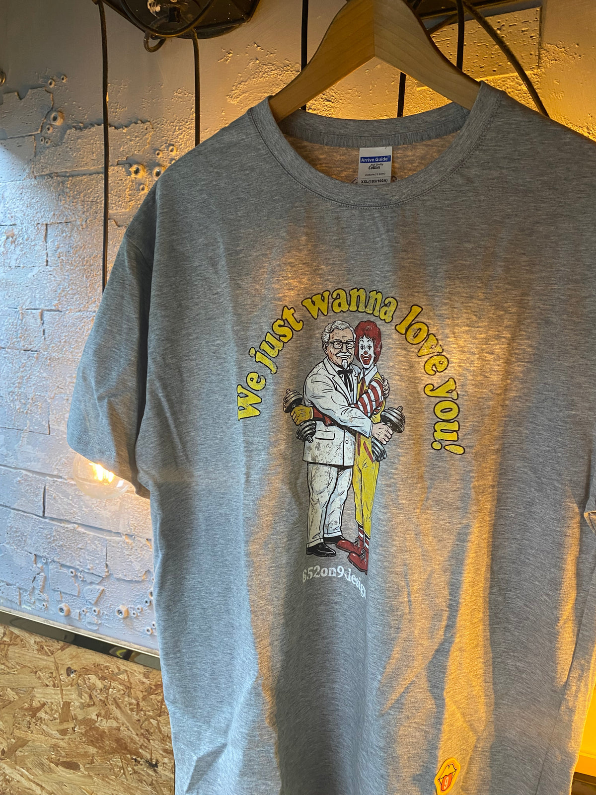 210G Unisex T(Fast Food Flex)