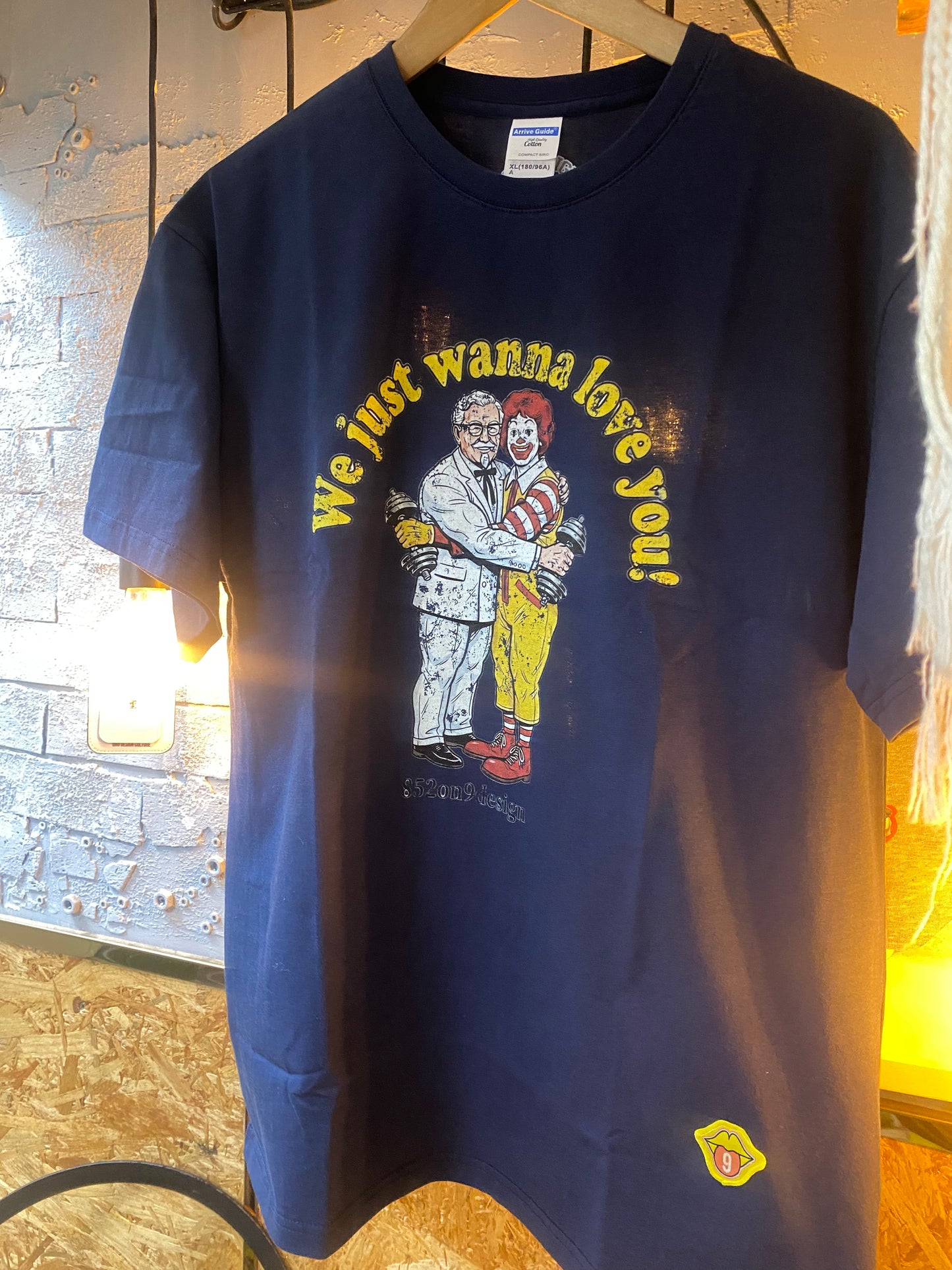 210G Unisex T(Fast Food Flex)