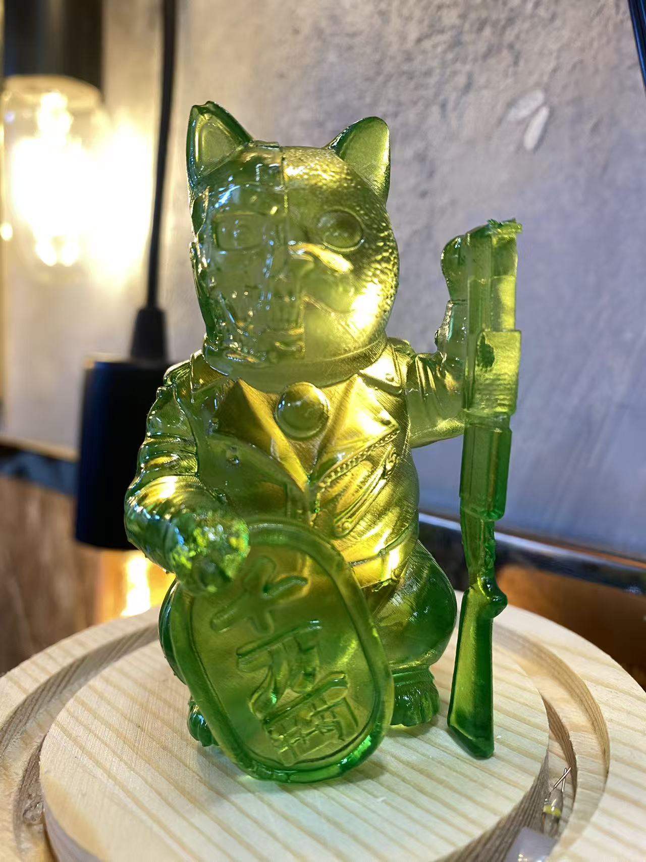 POPART TOYS : Maneki-The Terminator (80's SuperHero movie)