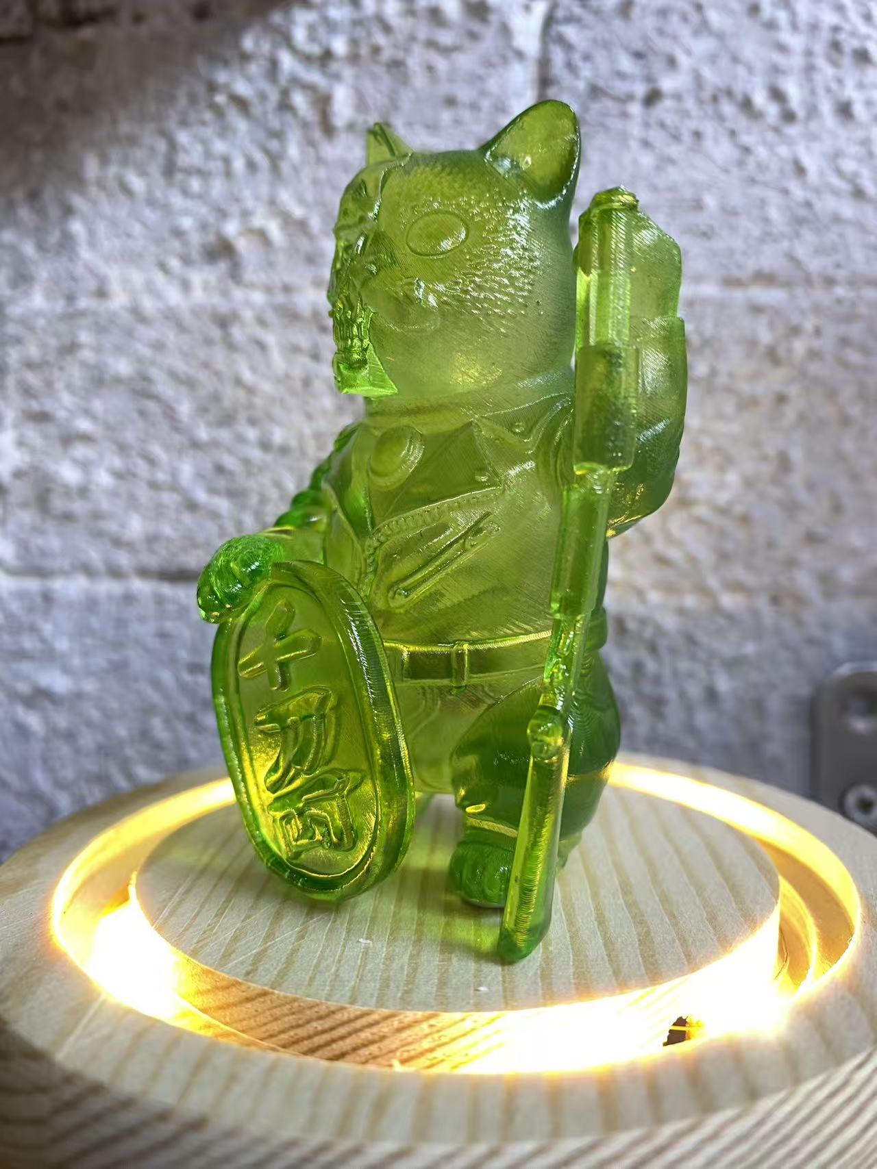POPART TOYS : Maneki-The Terminator (80's SuperHero movie)